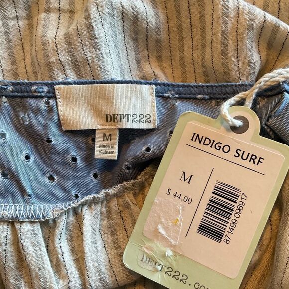 DEPT222 MEDIUM INDIGO SURF TOP NWT - Picture 9 of 9